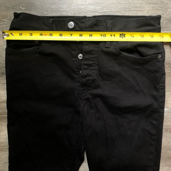 Levi Straus High Waisted Distressed Skinny Jeans - Picture 11 of 11